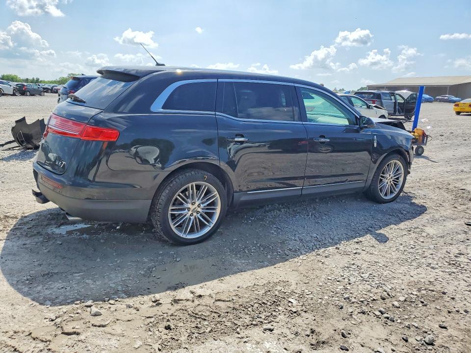 56688286 :رقم المزاد ، 2LMHJ5AT5EBL58450 vin ، 2014 Lincoln Mkt مزاد بيع