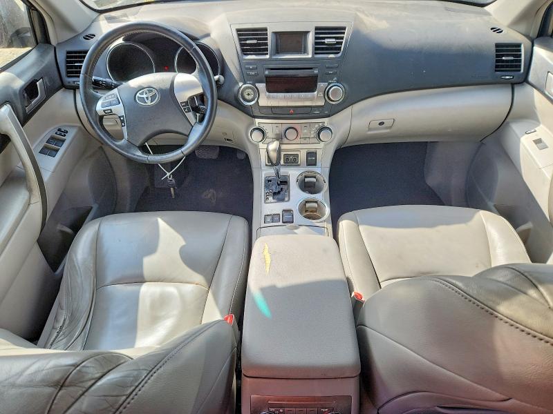 Продаж на аукціоні авто 2012 Toyota Highlander, vin: 5TDBK3EHXCS138925, номер лоту: 56468886