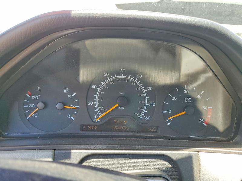 57737716 :رقم المزاد ، WDBJF25F5WA624521 vin ، 1998 Mercedes-benz E مزاد بيع
