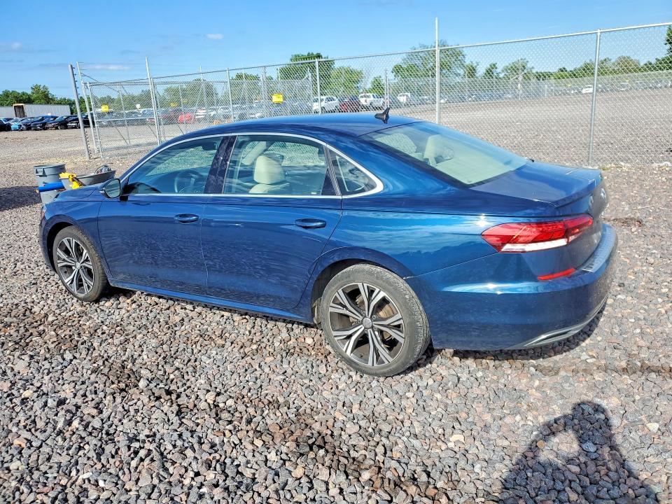 57466966 :رقم المزاد ، 1VWSA7A31NC007176 vin ، 2022 Volkswagen Passat مزاد بيع