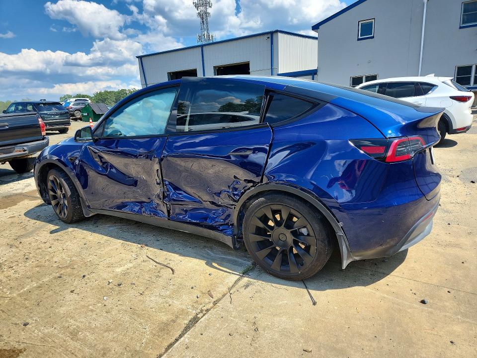 58521156 :رقم المزاد ، 7SAYGAEE4PF861169 vin ، 2023 Tesla Model Y مزاد بيع