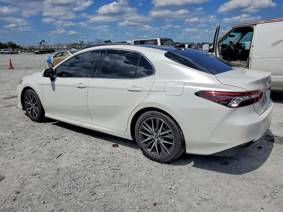 Продажа на аукционе авто 2023 Toyota Camry, vin: 4T1F11AK3PU113873, номер лота: 55640276