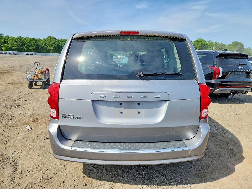 55864176 :رقم المزاد ، 2C4RDGBG9FR600531 vin ، 2015 Dodge Grand Caravan مزاد بيع