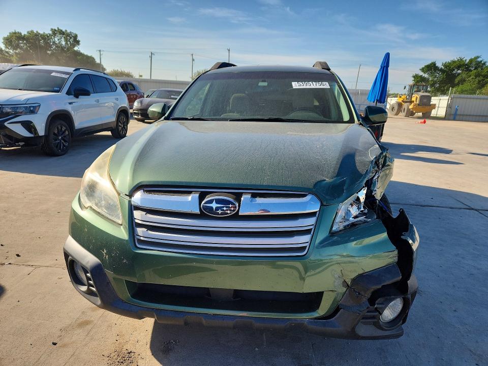 Auction sale of the 2014 Subaru Outback, vin: 4S4BRCCC9E3300272, lot number: 53951756
