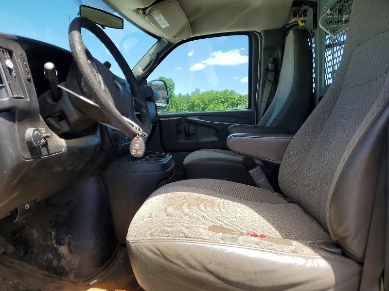 2015 Chevrolet Express G2500 მანქანა იყიდება აუქციონზე, vin: 1GCWGGCF0F1192585, აუქციონის ნომერი: 55913526