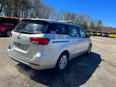 59684936 :رقم المزاد ، KNDMA5C12J6400723 vin ، 2018 Kia Sedona مزاد بيع