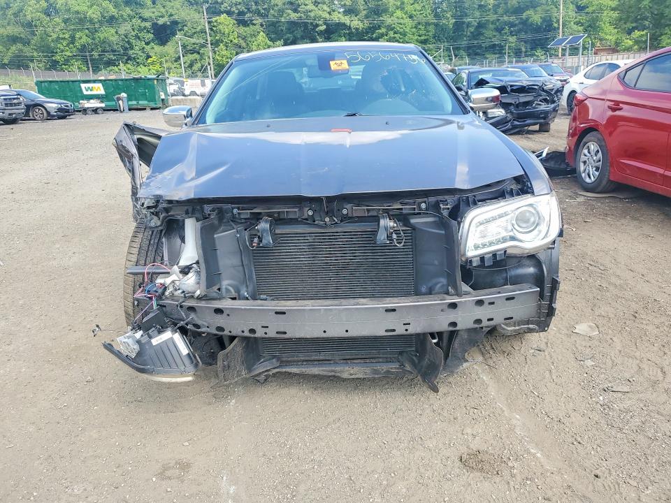 56564756 :رقم المزاد ، 2C3CCAEG3JH190913 vin ، 2018 Chrysler 300 مزاد بيع