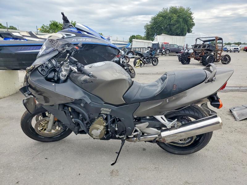 Продажа на аукционе авто 2000 Honda Cbr1100, vin: JH2SC3500YM300272, номер лота: 53549086
