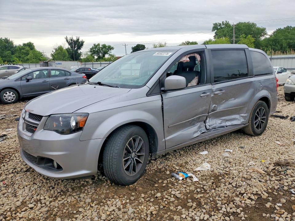 58582276 :رقم المزاد ، 2C4RDGEG1FR570016 vin ، 2015 Dodge Grand Caravan مزاد بيع