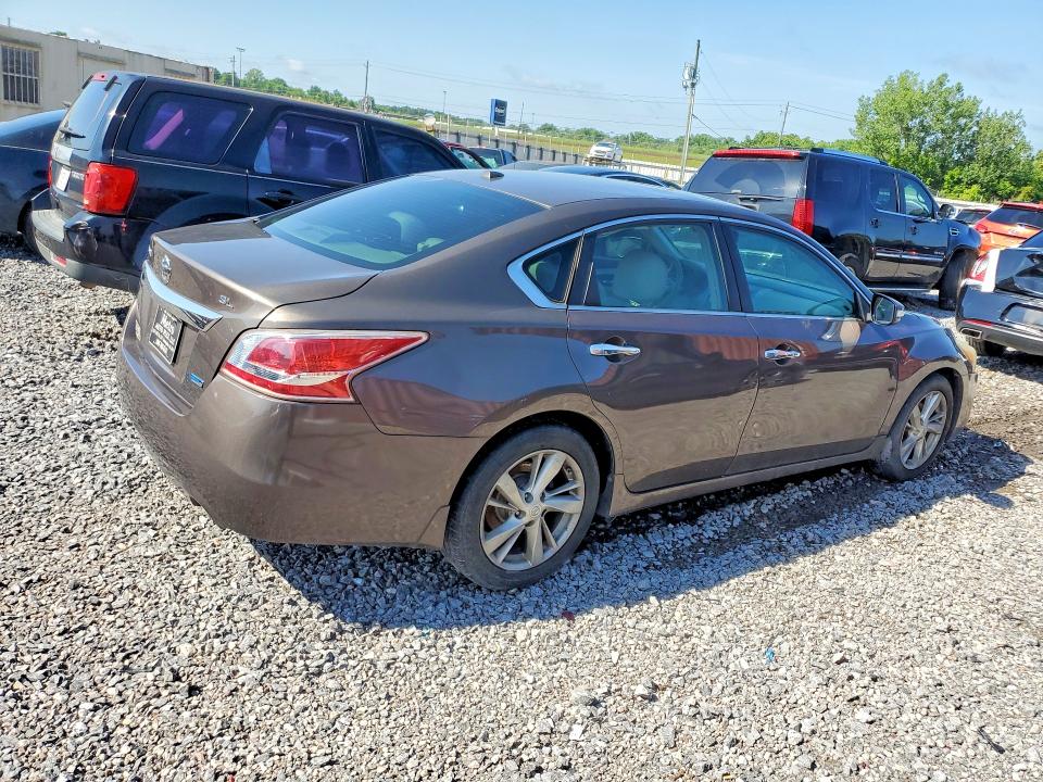 55571826 :رقم المزاد ، 1N4AL3AP0DC205160 vin ، 2013 Nissan Altima مزاد بيع