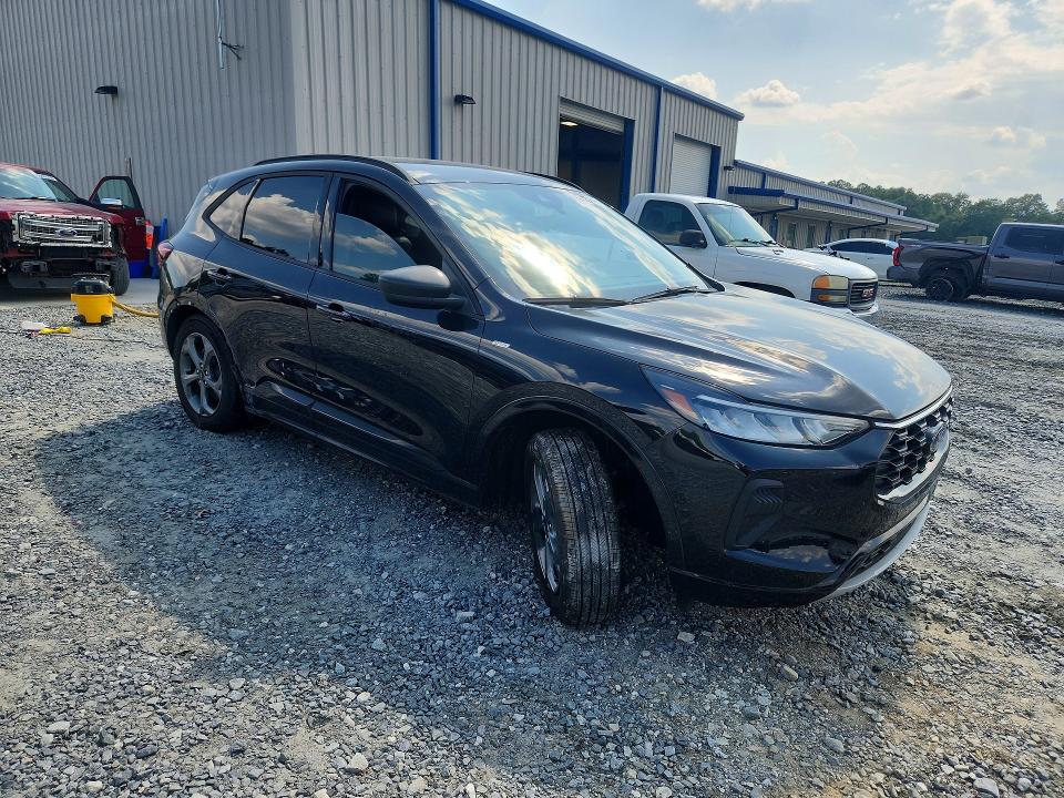 57139846 :رقم المزاد ، 1FMCU0MN7RUA85735 vin ، 2024 Ford Escape مزاد بيع