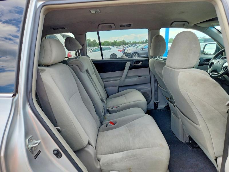 Продажа на аукционе авто 2011 Toyota Highlander, vin: 5TDBK3EH1BS073204, номер лота: 57929216