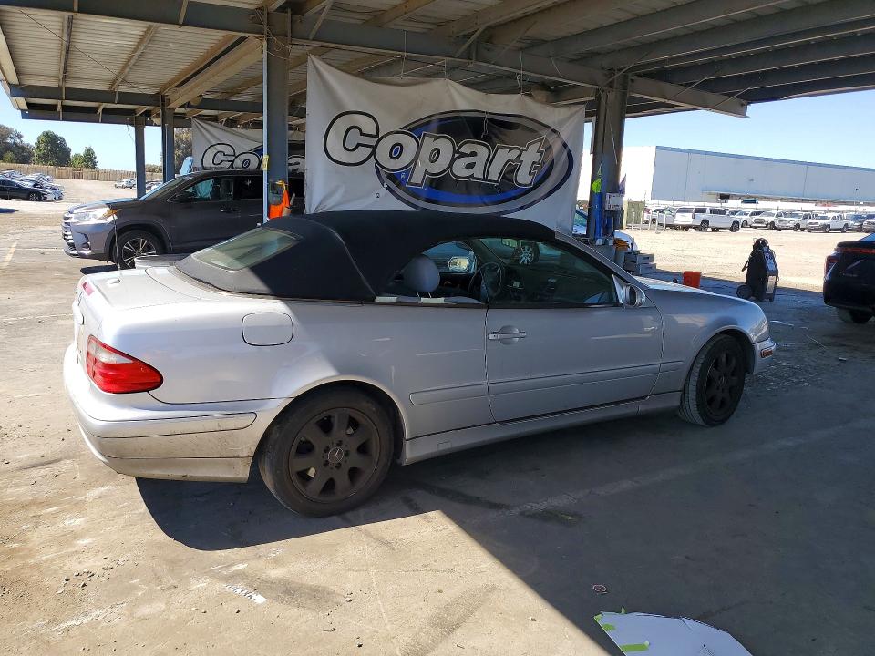 2003 Mercedes-benz Clk მანქანა იყიდება აუქციონზე, vin: WDBLK65G33T136608, აუქციონის ნომერი: 57244026