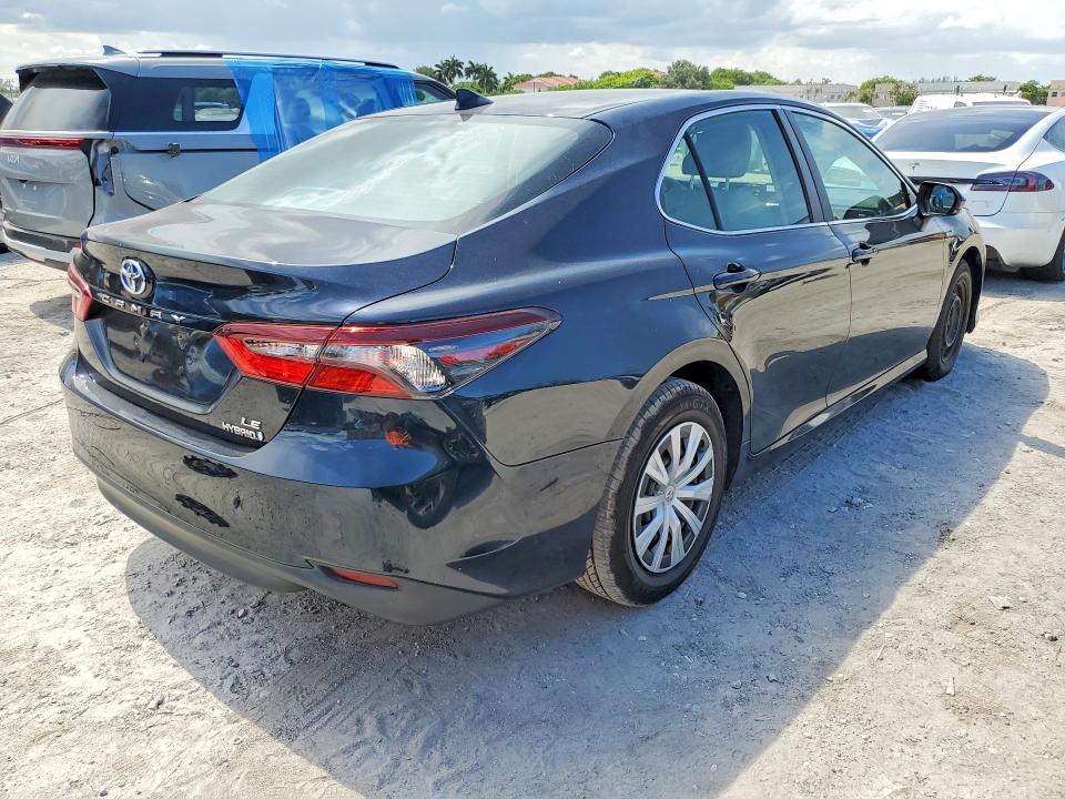2021 Toyota Camry მანქანა იყიდება აუქციონზე, vin: 4T1C31AK8MU021652, აუქციონის ნომერი: 57262356