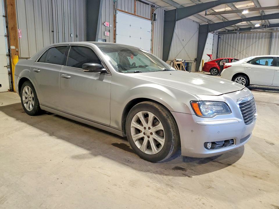 Продажа на аукционе авто 2013 Chrysler 300, vin: 2C3CCAGT5DH590308, номер лота: 58021186