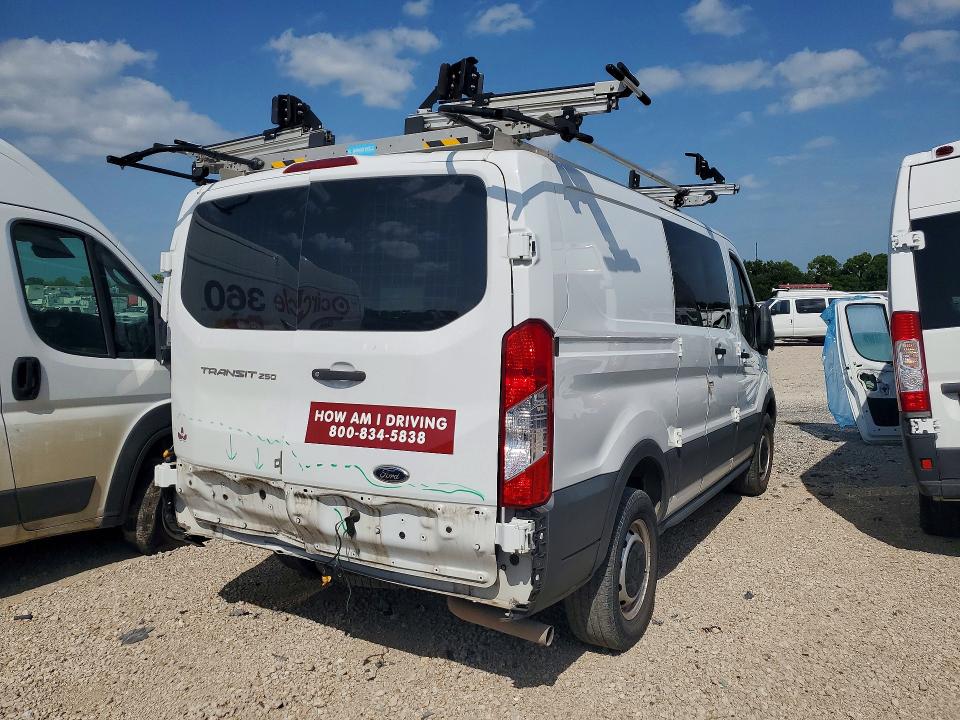 Продажа на аукционе авто 2020 Ford Transit, vin: 1FTBR1Y88LKB46086, номер лота: 50301176