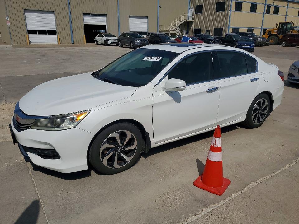 2017 Honda Accord მანქანა იყიდება აუქციონზე, vin: 1HGCR3F89HA013807, აუქციონის ნომერი: 58206216
