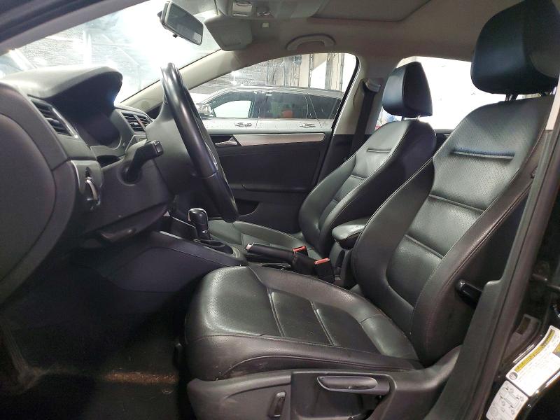 2013 Volkswagen Jetta მანქანა იყიდება აუქციონზე, vin: 3VWDP7AJ9DM288565, აუქციონის ნომერი: 57536946