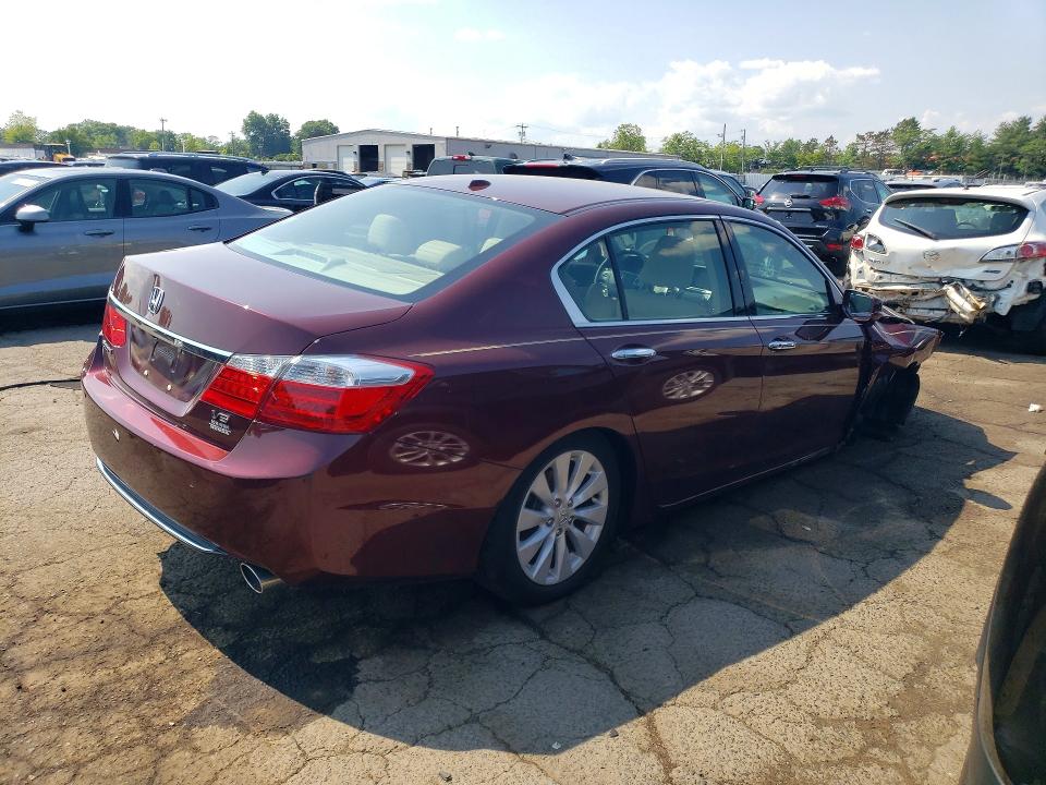 57861556 :رقم المزاد ، 1HGCR3F8XFA037482 vin ، 2015 Honda Accord مزاد بيع