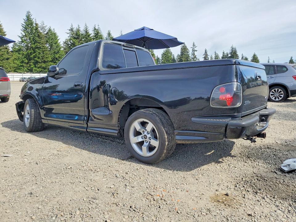 55754436 :رقم المزاد ، 2FTZF07332CA85157 vin ، 2002 Ford F150 مزاد بيع