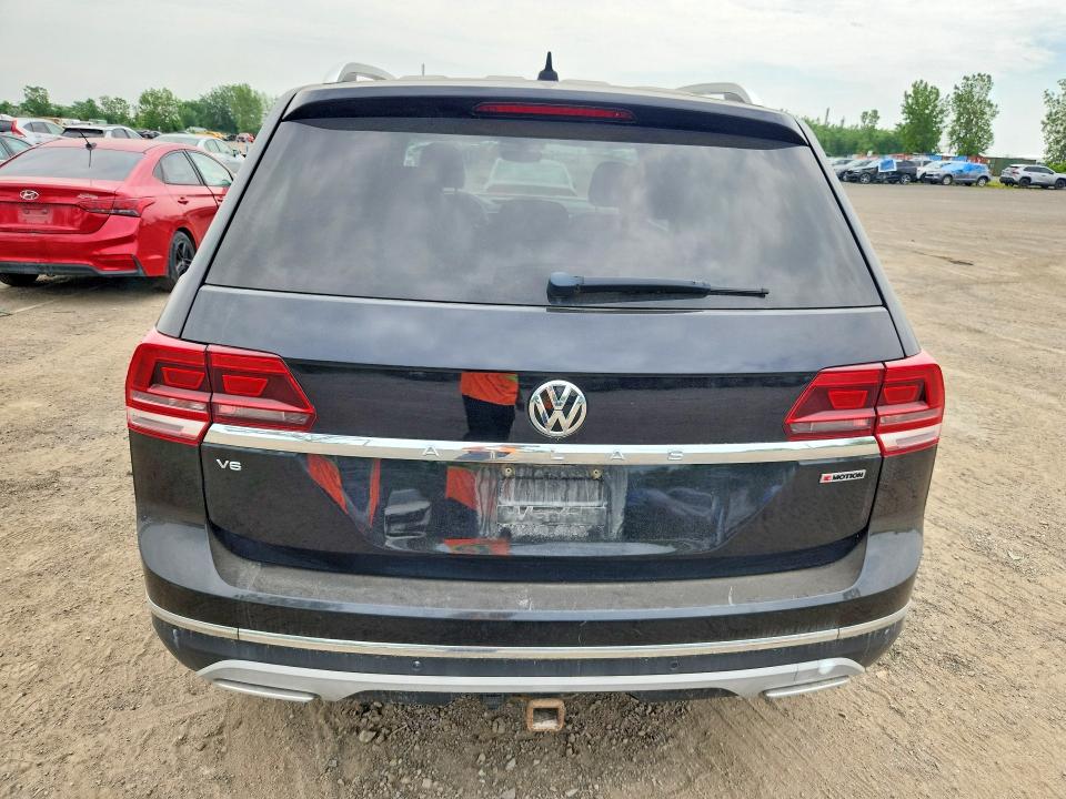 85966215 :رقم المزاد ، 1V2MR2CA9JC563439 vin ، 2018 Volkswagen Atlas مزاد بيع