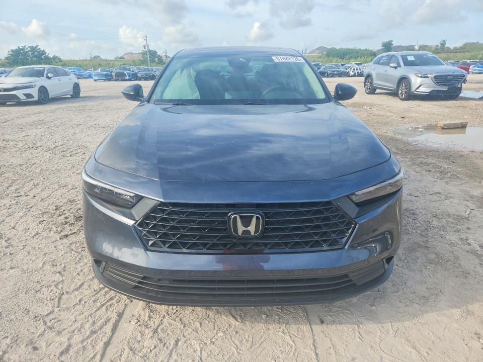 2025 Honda Accord მანქანა იყიდება აუქციონზე, vin: 1HGCY1F44SA027500, აუქციონის ნომერი: 57688126