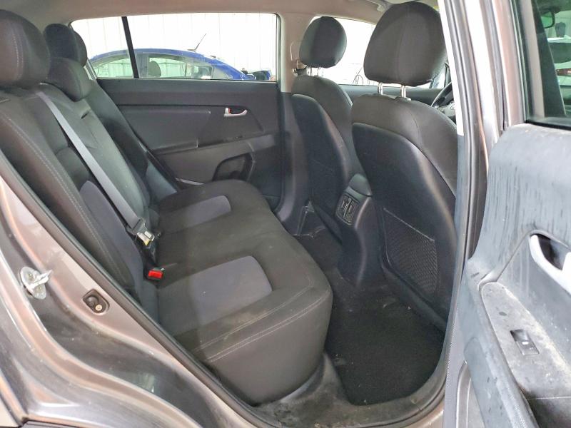 58812926 :رقم المزاد ، KNDPBCAC2G7876900 vin ، 2016 Kia Sportage مزاد بيع