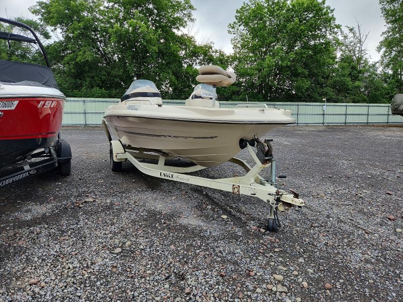 2003 Boat Boat Trailer მანქანა იყიდება აუქციონზე, vin: TRBT1677D303, აუქციონის ნომერი: 57543866