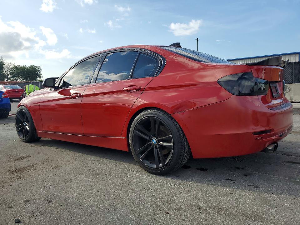 58007226 :رقم المزاد ، WBA3A5G55FNS89832 vin ، 2015 Bmw 328 مزاد بيع