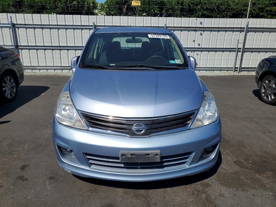 57599726 :رقم المزاد ، 3N1BC1CP4BL511640 vin ، 2011 Nissan Versa مزاد بيع
