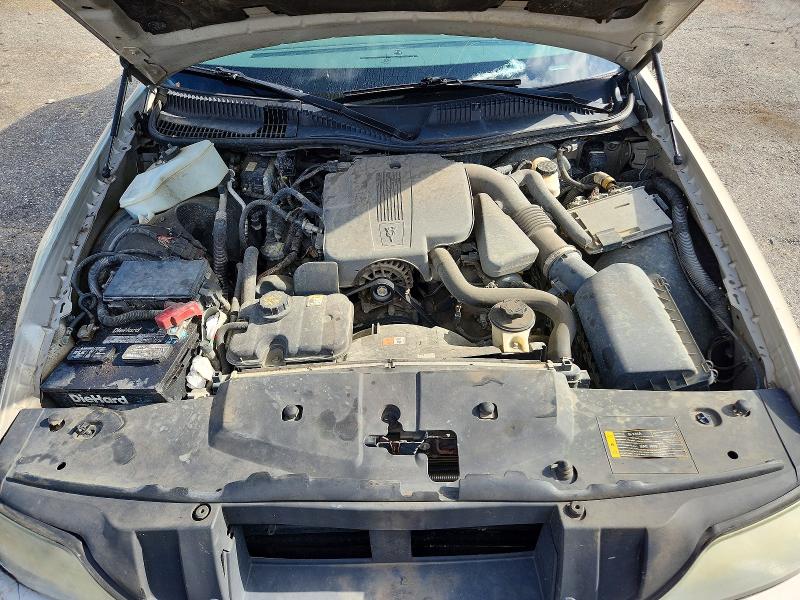 2011 Lincoln Town Car მანქანა იყიდება აუქციონზე, vin: 2LNBL8CVXBX761026, აუქციონის ნომერი: 57011476