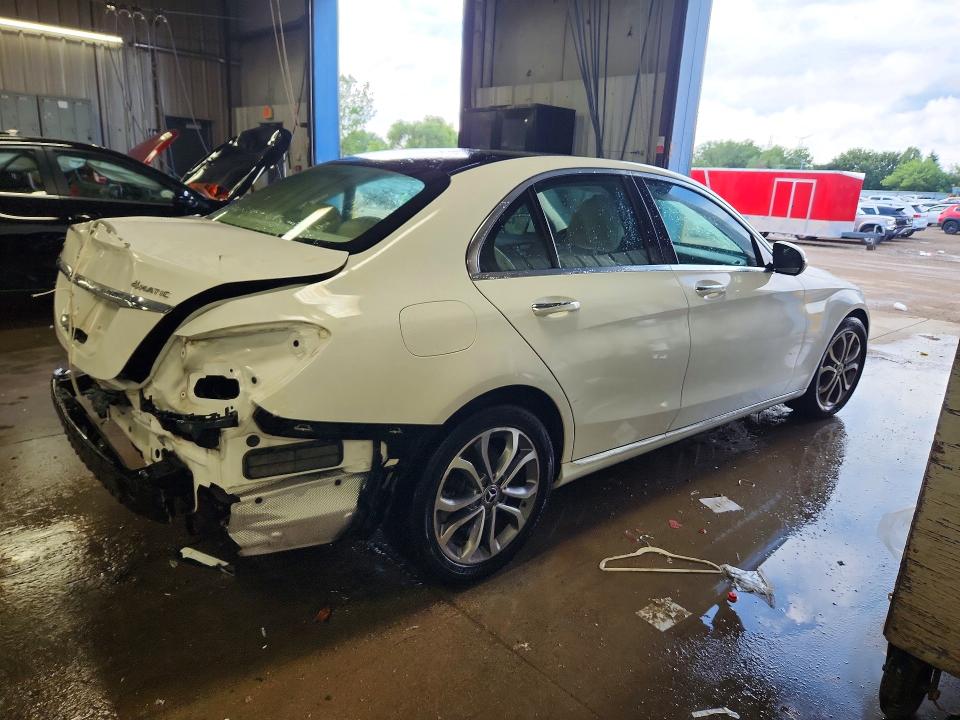 Продаж на аукціоні авто 2017 Mercedes-benz C, vin: 55SWF4KB7HU228104, номер лоту: 55339596