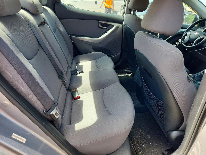 Продажа на аукционе авто 2015 Hyundai Elantra, vin: KMHDH4AE0FU419300, номер лота: 58981866
