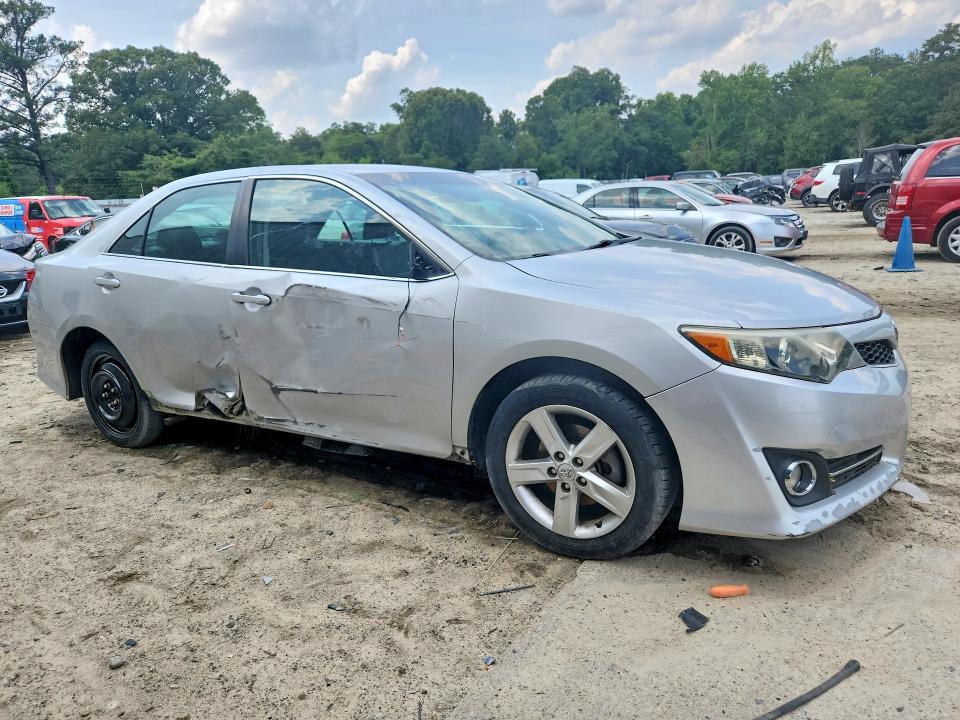 2014 Toyota Camry მანქანა იყიდება აუქციონზე, vin: 4T1BF1FK4EU372653, აუქციონის ნომერი: 56962536