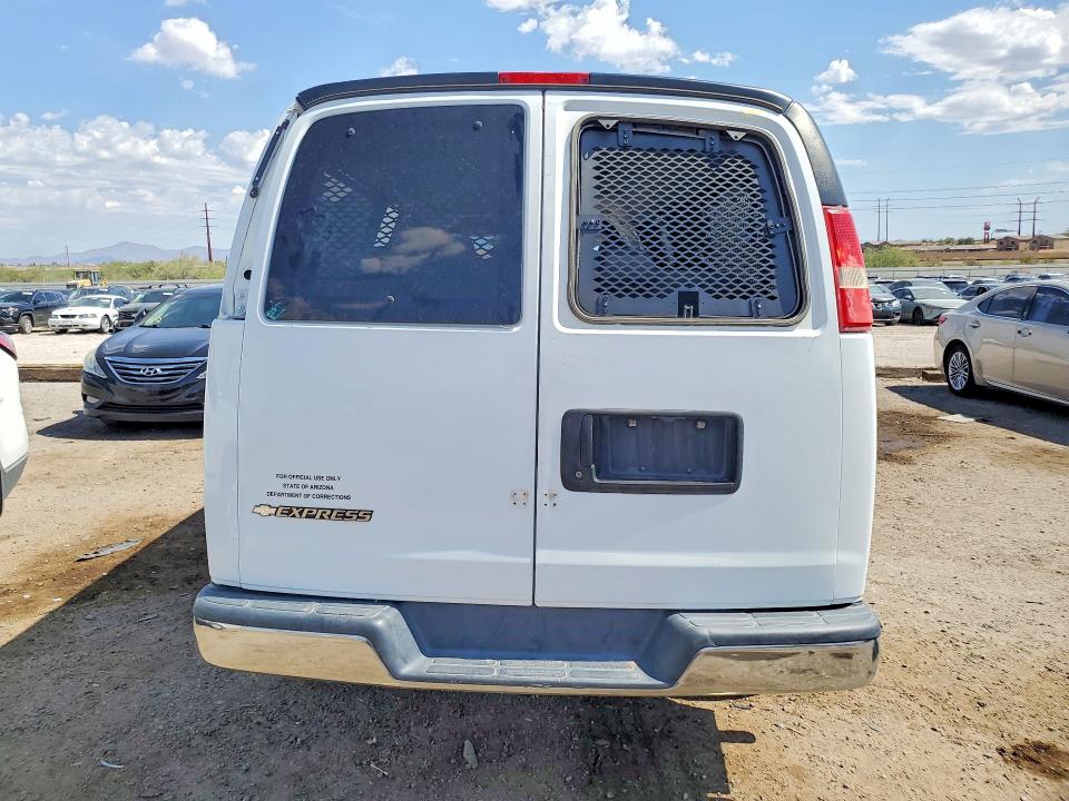 56656636 :رقم المزاد ، 1GAZGPFG3H1304504 vin ، 2017 Chevrolet Express G3500 مزاد بيع