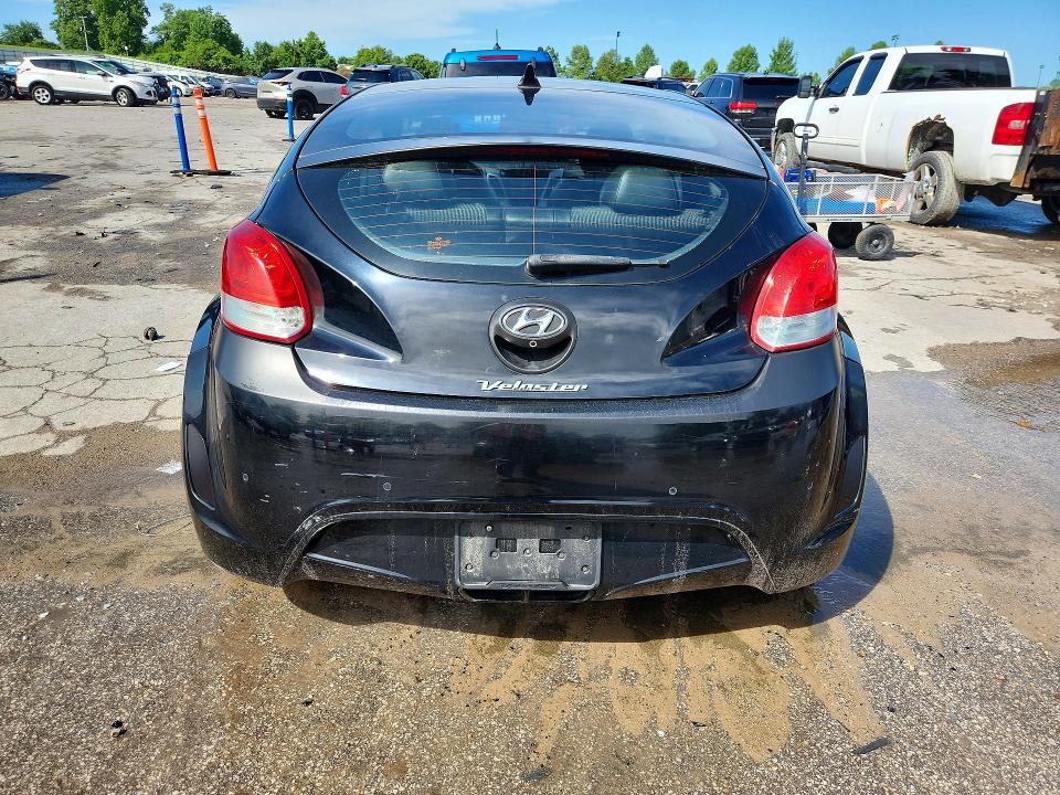 2012 Hyundai Veloster მანქანა იყიდება აუქციონზე, vin: KMHTC6AD2CU074649, აუქციონის ნომერი: 55442056