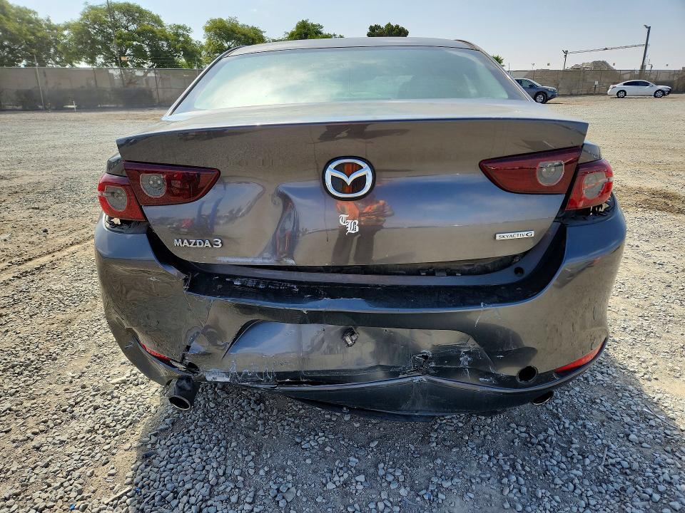 58776196 :رقم المزاد ، 3MZBPACLXLM122623 vin ، 2020 Mazda 3 مزاد بيع