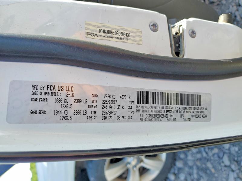 2016 Jeep Compass მანქანა იყიდება აუქციონზე, vin: 1C4NJDBB6GD686430, აუქციონის ნომერი: 57065446