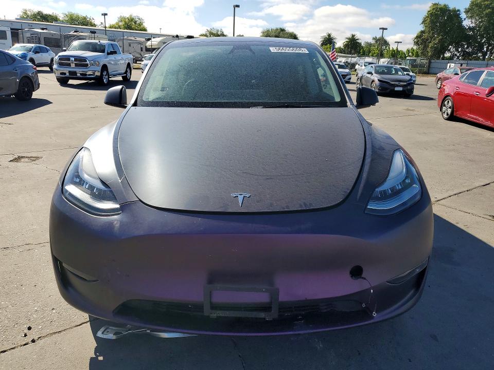 56655606 :رقم المزاد ، 7SAYGDEE4PA158198 vin ، 2023 Tesla Model Y مزاد بيع