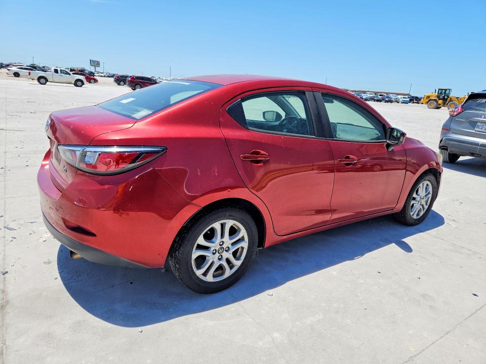 2018 Toyota Yaris Ia მანქანა იყიდება აუქციონზე, vin: 3MYDLBYV3JY323309, აუქციონის ნომერი: 55740106