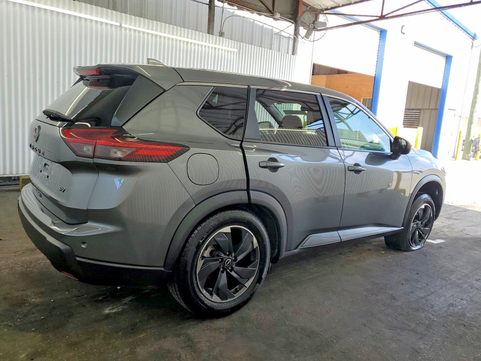 55871146 :رقم المزاد ، 5N1BT3BA9RC714613 vin ، 2024 Nissan Rogue مزاد بيع