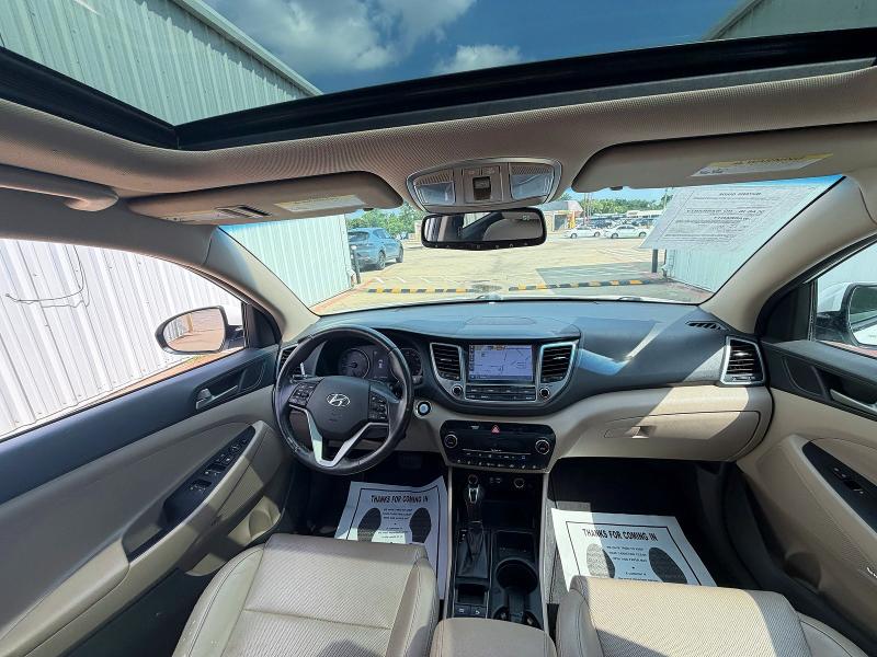 58159396 :رقم المزاد ، KM8J33A21JU753278 vin ، 2018 Hyundai Tucson مزاد بيع