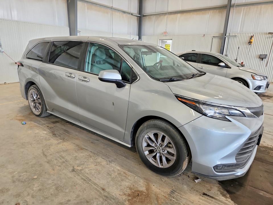 2022 Toyota Sienna მანქანა იყიდება აუქციონზე, vin: 5TDKSKFC3NS062223, აუქციონის ნომერი: 57410176