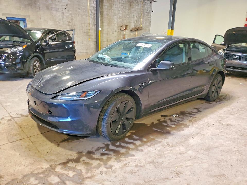 58620826 :رقم المزاد ، 5YJ3E1EAXSF879842 vin ، 2025 Tesla Model 3 مزاد بيع