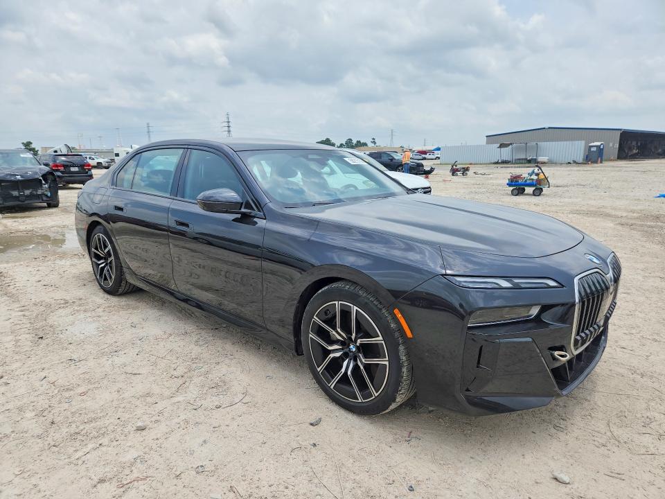 58215136 :رقم المزاد ، WBA23EH00PCM21708 vin ، 2023 Bmw 740 مزاد بيع