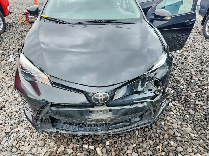 56708556 :رقم المزاد ، 2T1BURHE1JC051953 vin ، 2018 Toyota Corolla مزاد بيع