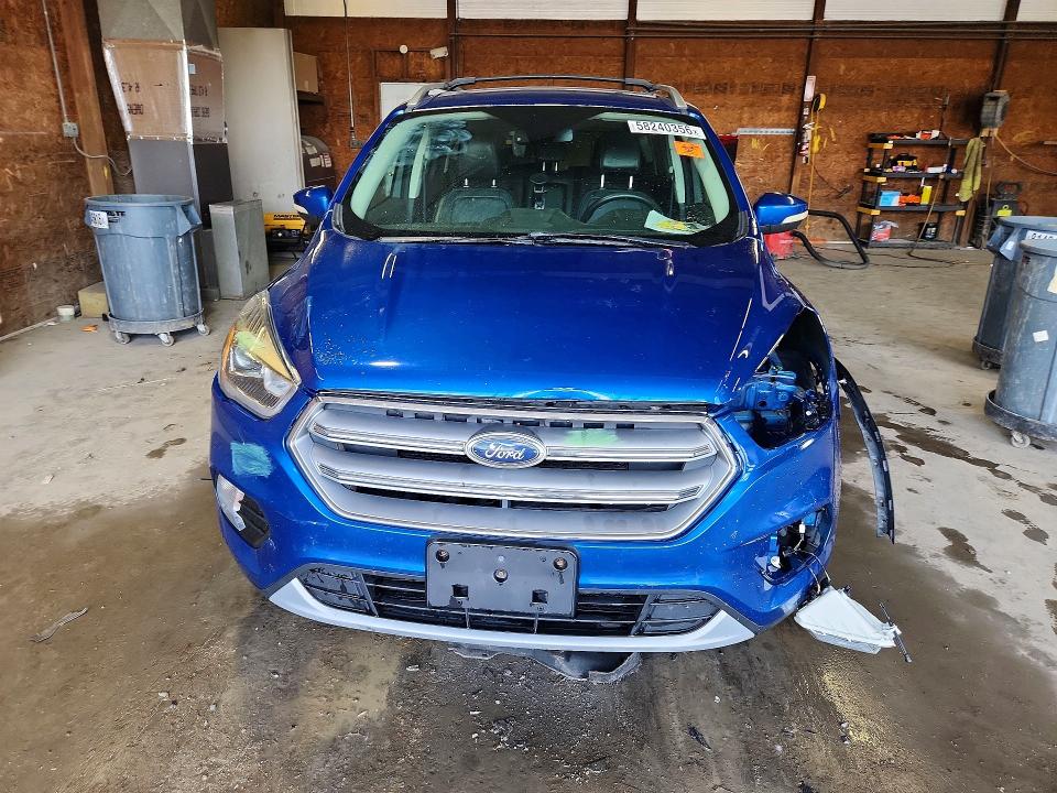 Продажа на аукционе авто 2017 Ford Escape, vin: 1FMCU9JD1HUA97961, номер лота: 58240356