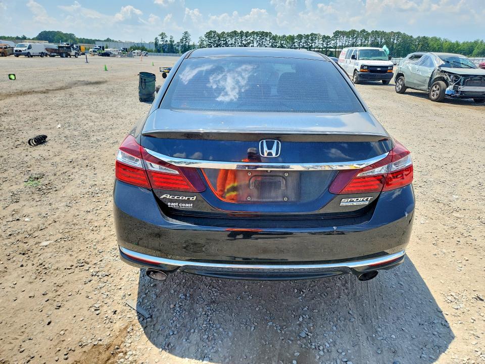 Продаж на аукціоні авто 2017 Honda Accord, vin: 1HGCR2F11HA024782, номер лоту: 56186296