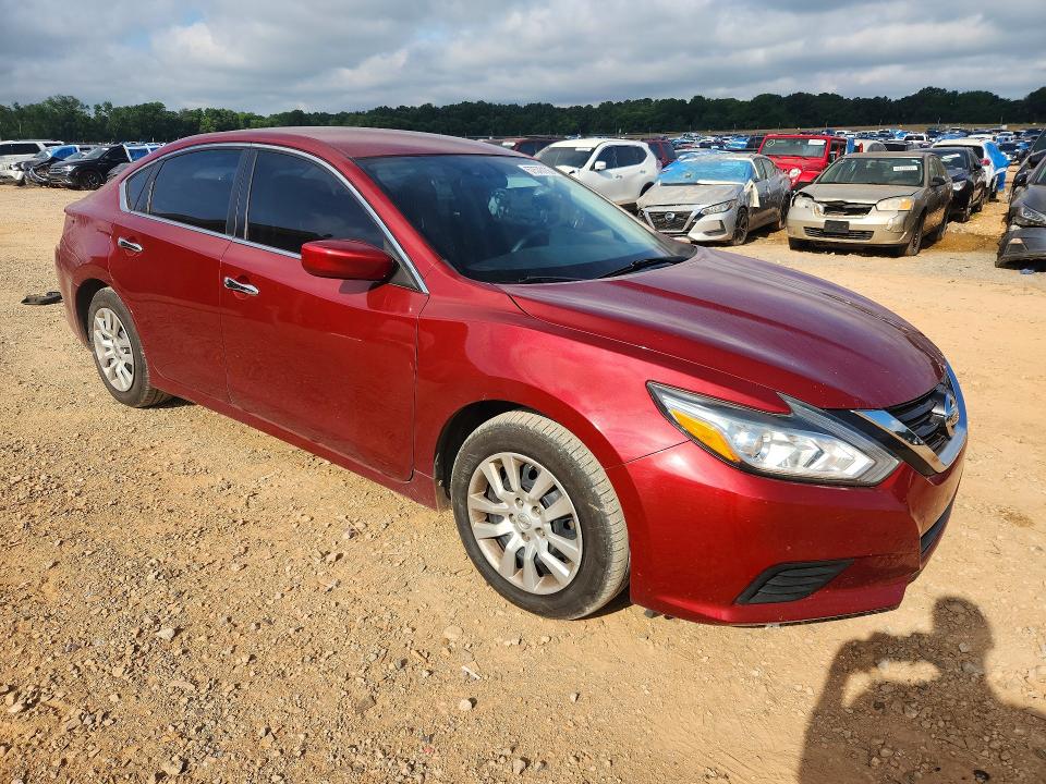 2017 Nissan Altima მანქანა იყიდება აუქციონზე, vin: 1N4AL3AP1HN338908, აუქციონის ნომერი: 57578156