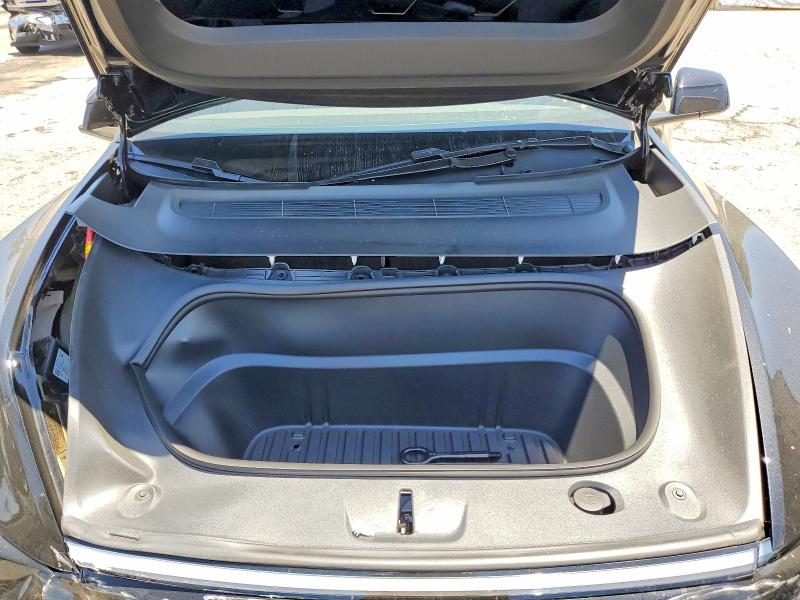 58828986 :رقم المزاد ، 7SAYGDEDXTF589035 vin ، 2026 Tesla Model Y مزاد بيع